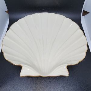 Lenox Aegean Caribbean Shell Server with 24K Gold Trim